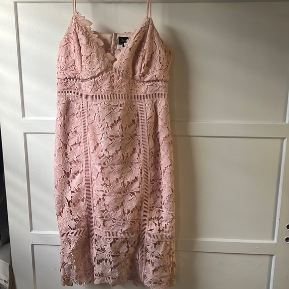Bardot peach embroidered midi dress, spaghetti straps. Size: US 10/L. Worn once. - Picture 1 of 3